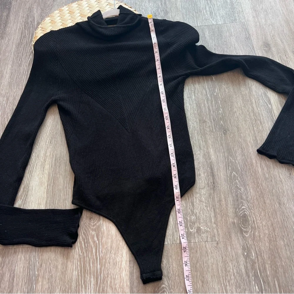 Free people intimately‎ black ribbed knit bodysuit w/ open back ribbed sweater